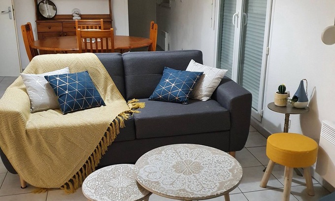 Cayeux-sur-Mer Apartment | Beautiful renovated 55 m2 apartment with balcony close to the sea