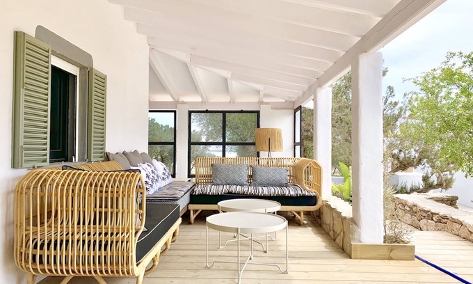 Sant Francesc Xavier House | Beautiful renovated villa, great comfort, sea view. Coup de coeur - Can Croco 2