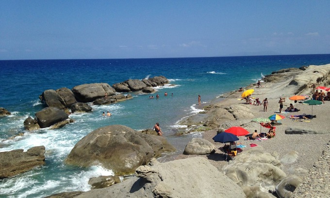 Capo d'Orlando House | Beautiful renoveted fisherman's house in front of sea & beach in Capo d'Orlando