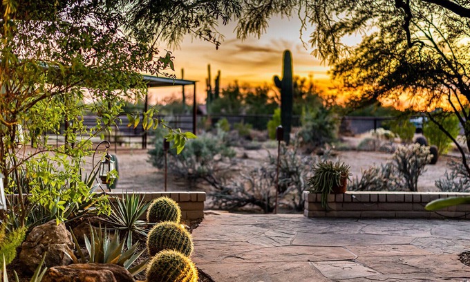 Desert View Village House | Beautiful Sonoran Desert Home-Dog Friendly. Discounted for 30 + day stays