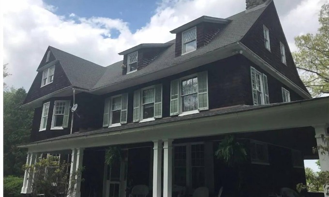 Sabillasville House | Beautiful, Spacious Historic Victorian Near Ski Liberty