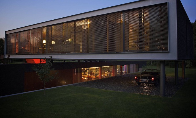 Breda Villa | Beautiful spacious modern architect-designed villa with large garden