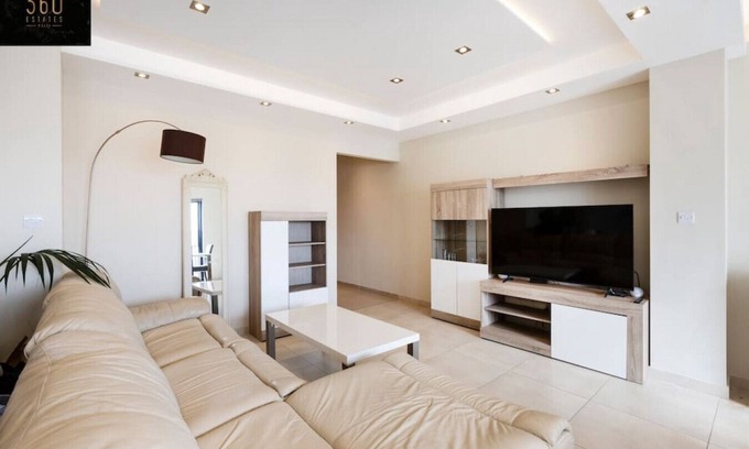 Tal-Ghoqod Apartment | Beautiful, spacious 3BR home with private Balcony