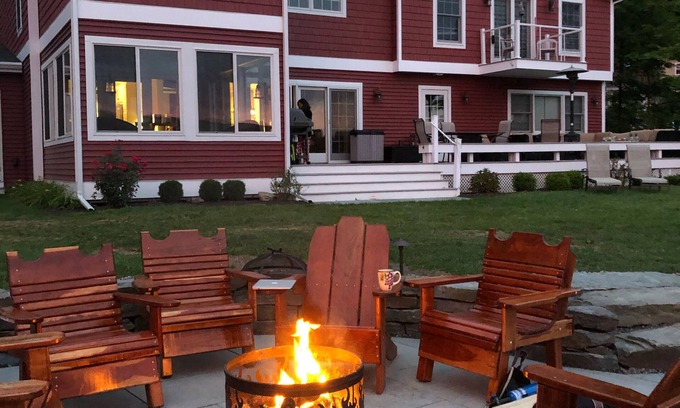 Hammondsport House | Beautiful sunrises! Custom home on the lake in a protected cove!