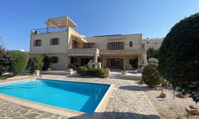 Peyia Town Villa | Beautiful, Unique, 'stone-built villa on the outskirts of Peyia