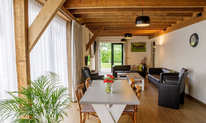 Goudriaan House | Beautiful vacation home in the middle of the Netherlands. On departure on Sunday check out 5 p.m.