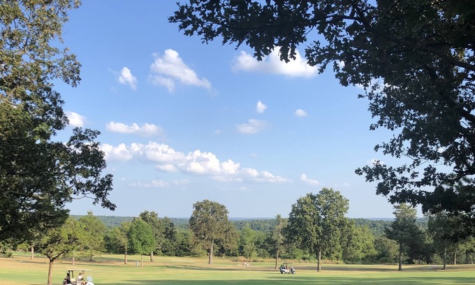 Horseshoe Bend House | Beautiful view over looking the golf course