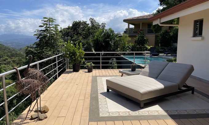 Concepcion House | Beautiful views, heated pool and all the comforts of home