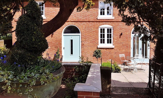 Breedon on the Hill House | Beautiful villa for 4 people with WIFI, TV, pets allowed and parking
