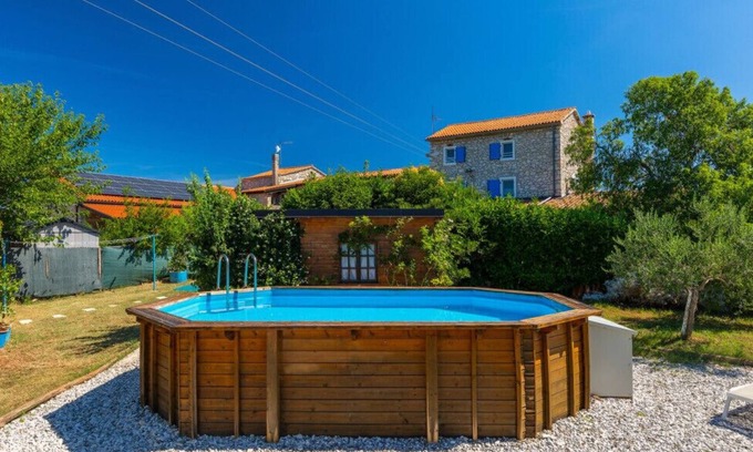 Vardica Villa | Beautiful Villa Casa Romantica with pool in Umag