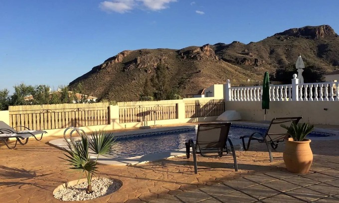 La Alfoquia Villa | Beautiful villa any comfort