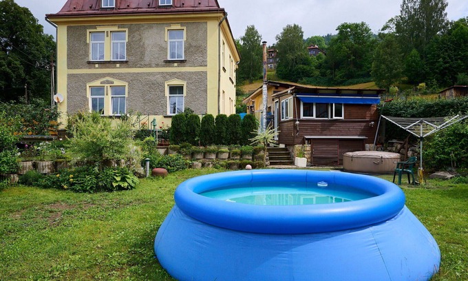 Desna Villa | Beautiful villa for 4 guests with pool, WIFI and TV