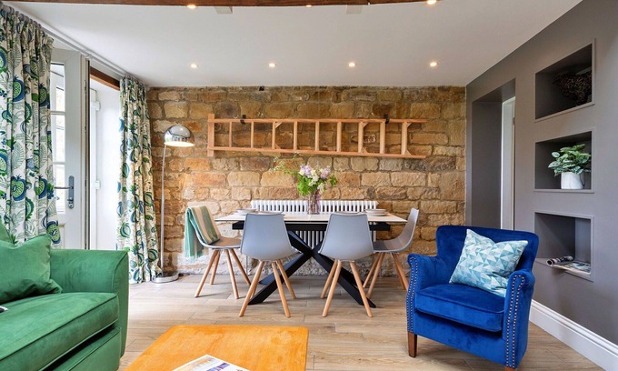 Ripon House | Beautiful villa for 4 guests with WIFI, pets allowed and parking