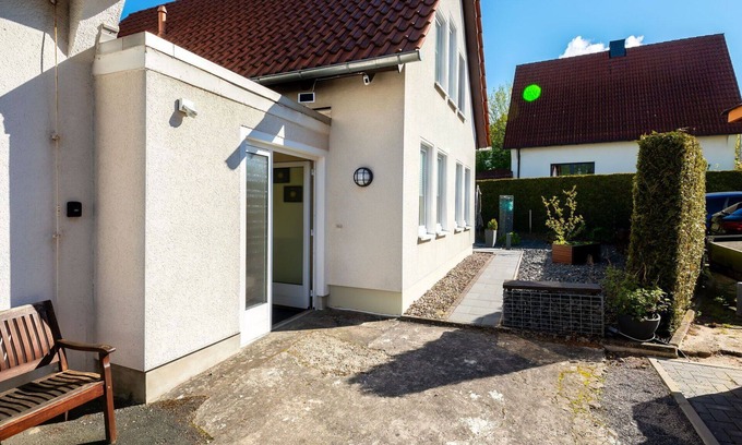 Luegde House | Beautiful villa for 4 people with WIFI, TV, terrace, pets allowed and parking