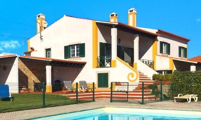 Obidos Villa | Beautiful villa with private pool, 3 bedrooms