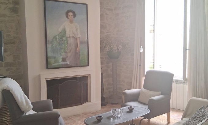Calvisson House | beautiful village stone house, designed and furnished to a very high standard