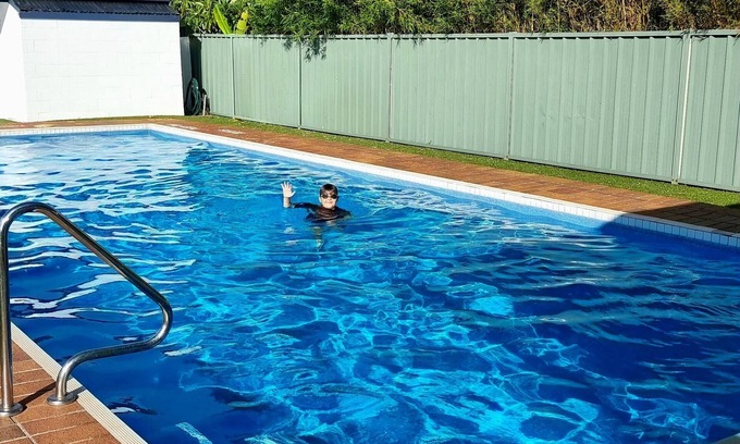 Iluka Apartment | BeautifulI luka! Come whale spotting! Jetty, pool, boat ramp, boat parking.