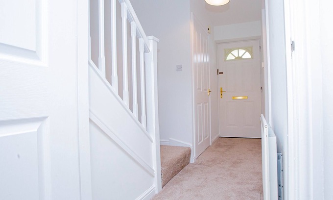 Northampton House | Beautifully Decorated 2 bedroom house