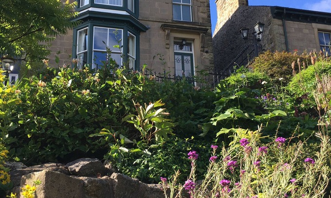 Buxton House | Beautifully refurbished Victorian stone house in historic Spa-Town