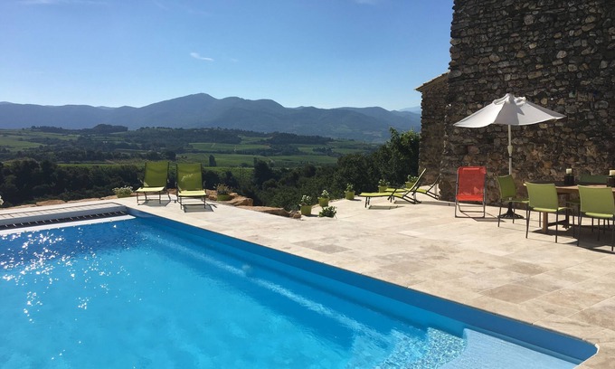 Vinsobres House | Beautifully Restored Stone Barn w/Own Pool/Great Views To Vineyards/Mont Ventoux