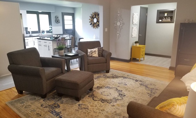 New Glarus House | Beautifully updated home close to downtown New Glarus