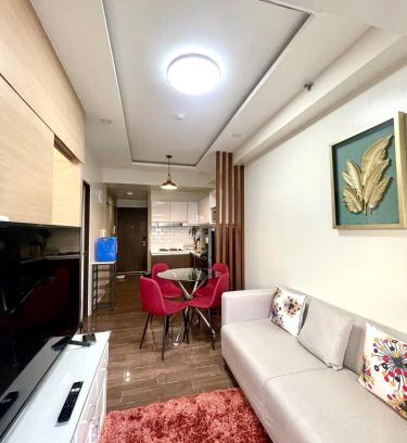 San Antonio Apartment | Beauty Makati Penthouse 4 room Family Condo