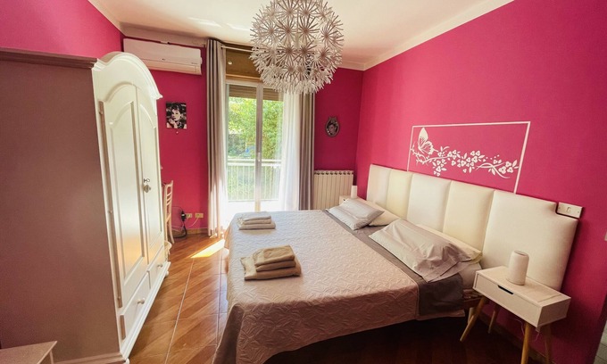 Borgofranco d'Ivrea Bed & Breakfast | Bed and Breakfast "L'Albero Maestro": sulla Via Francigena, dentro il più bel modello geologico di morena glaciale, nel verde di un territorio di laghi e boschi, tra i Senti CHE furono dei Salassi grandi antogonisti dei Romani