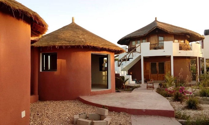 Diakhanor House | Bed and Breakfast BakeaDiam - Dionewar - Saloum - Senegal
