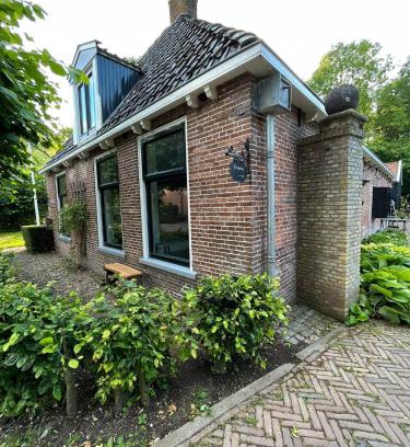 Koarnjum Bed & Breakfast | Bed and Breakfast Stinzenflora