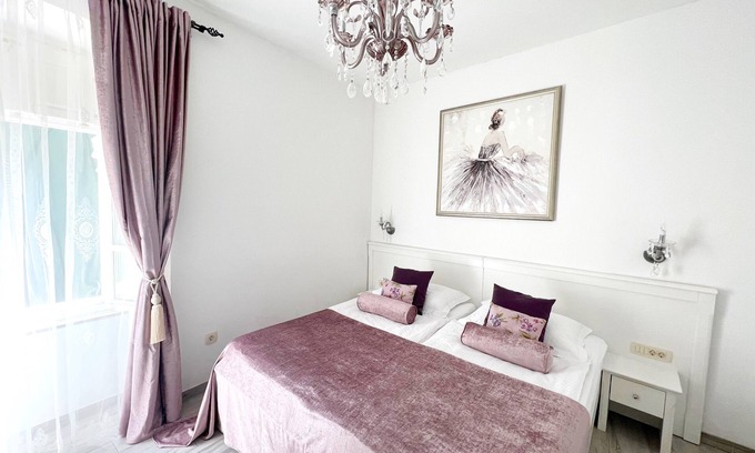 Mali Ston House | Bed&Breakfast Sorgo Palace- Comfort Family Room (Amethyst)