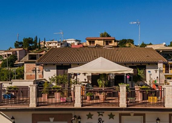Raffadali Bed & Breakfast | Bed & breakfast Tre Palme
