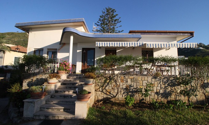 Cefalu Bed & Breakfast | Bed & Breakfast Villa Rosa