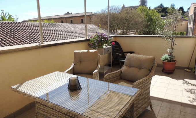Bedoin Apartment | BEDOIN AIR-CONDITIONED APARTMENT +TERRACE IN VILLAGE AT FOOT OF MONT VENTOUX