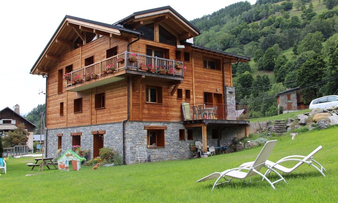 Nancroit Apartment | Bel Appartement 110m2 Dans Chalet Authentique à 10min Domaine Skiable Paradiski