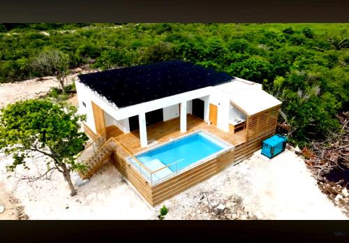 San Pedro Villa | Belize Villa With Pool & Meals Option, Near Secret Beach