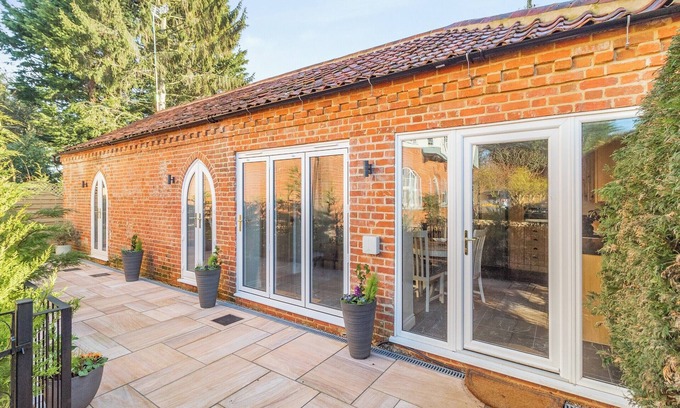 Swanton Novers Cottage | Bell House Stables - UK41789