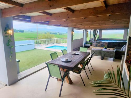 Koringberg Villa | Bella Vista at Village-Living