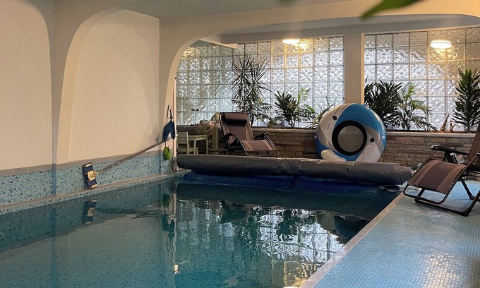 King House | Bella Vita Luxury Estate - King City. Where Nature Meets Elegance.