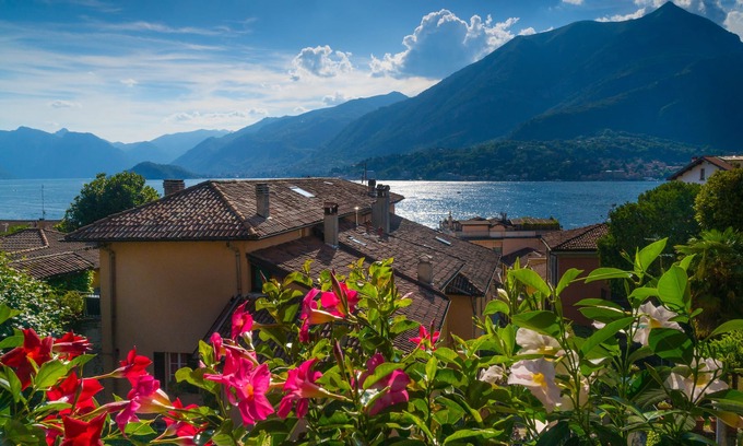 Bellagio Apartment | BELLAGIO'S SUNSET, appt with terrace and view of the lake in Bellagio