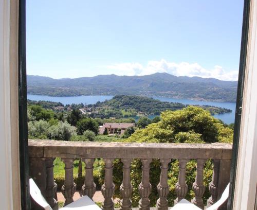 Miasino Apartment | Bellavista in palazzo storico e deliziosa vista lago!