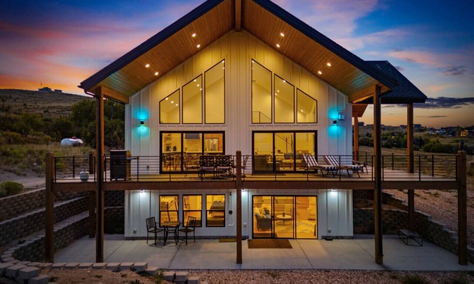 Fish Haven House | Belle of Bear Lake |Stunning Views - Sleeps 30 - Games