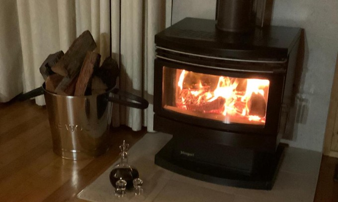 Flaxton Cabin | Belle's at Montville