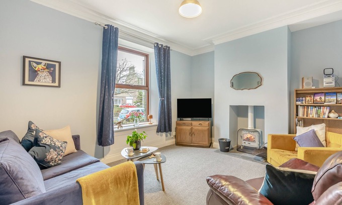 Spittal House | Bellevue by the Sea - Two Bedroom House, Sleeps 4