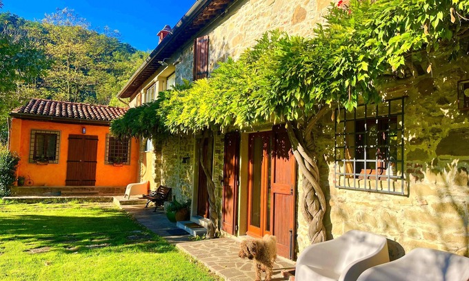Sansepolcro House | Bellissimo Casale Toscano con piscina privata e connessione wireless