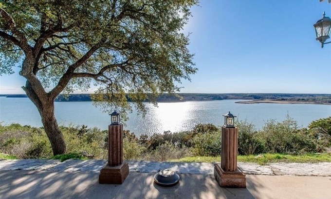 Leon Junction House | Belton Lake views, large patio, pool table! 3 bed,2 bath with 4th bedroom option