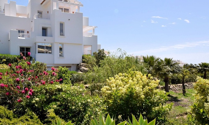 Casares Apartment | Belvilla by OYO Alcazaba Lagoon