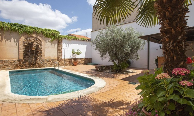 El Robledo Cottage | Belvilla by OYO Casa La Espartera