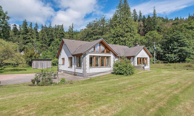 Benmore Cottage | Benmore Drimfern - UK38742