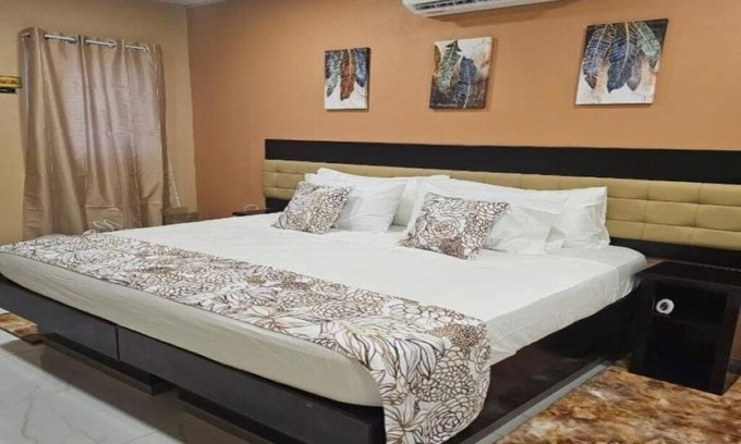 Castara Bed & Breakfast | Beres Vale Apartments - King Roomn