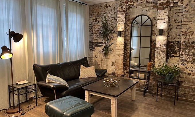 Wermelskirchen Apartment | Bergisches Paradies mit Sauna, Terrasse und Privatem Teich